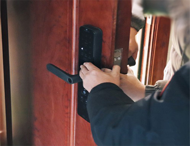 六盘水24小时上门开锁公司
